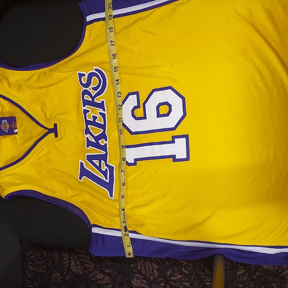 Lakers Pau Gasol brand new retirement jersey. - Picture 2 of 4